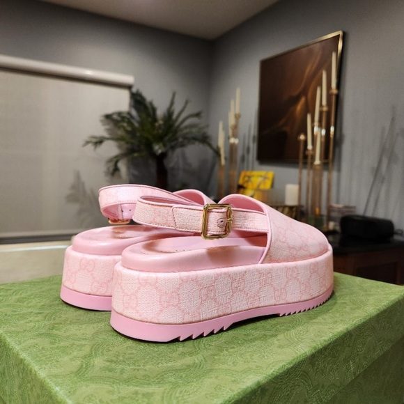 NEW GUCCI Pink Monogram Coated Canvas and Leather Trim Platform Sandals Size 40 - Picture 8 of 12